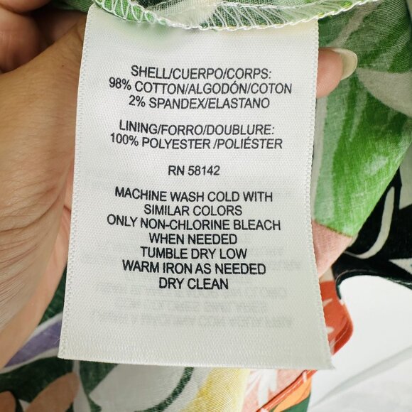 Maggy London Multicolor Floral Sleeveless V-Neck Ruffle Zip Maxi Dress Petite 4 - Picture 12 of 12